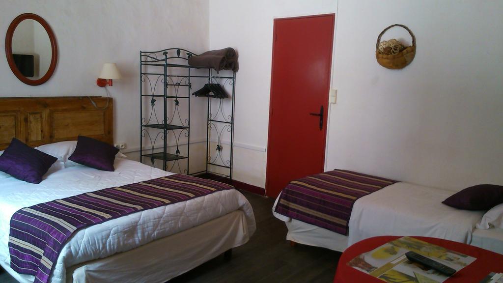 Auberge Cocagne Aveze  Bilik gambar