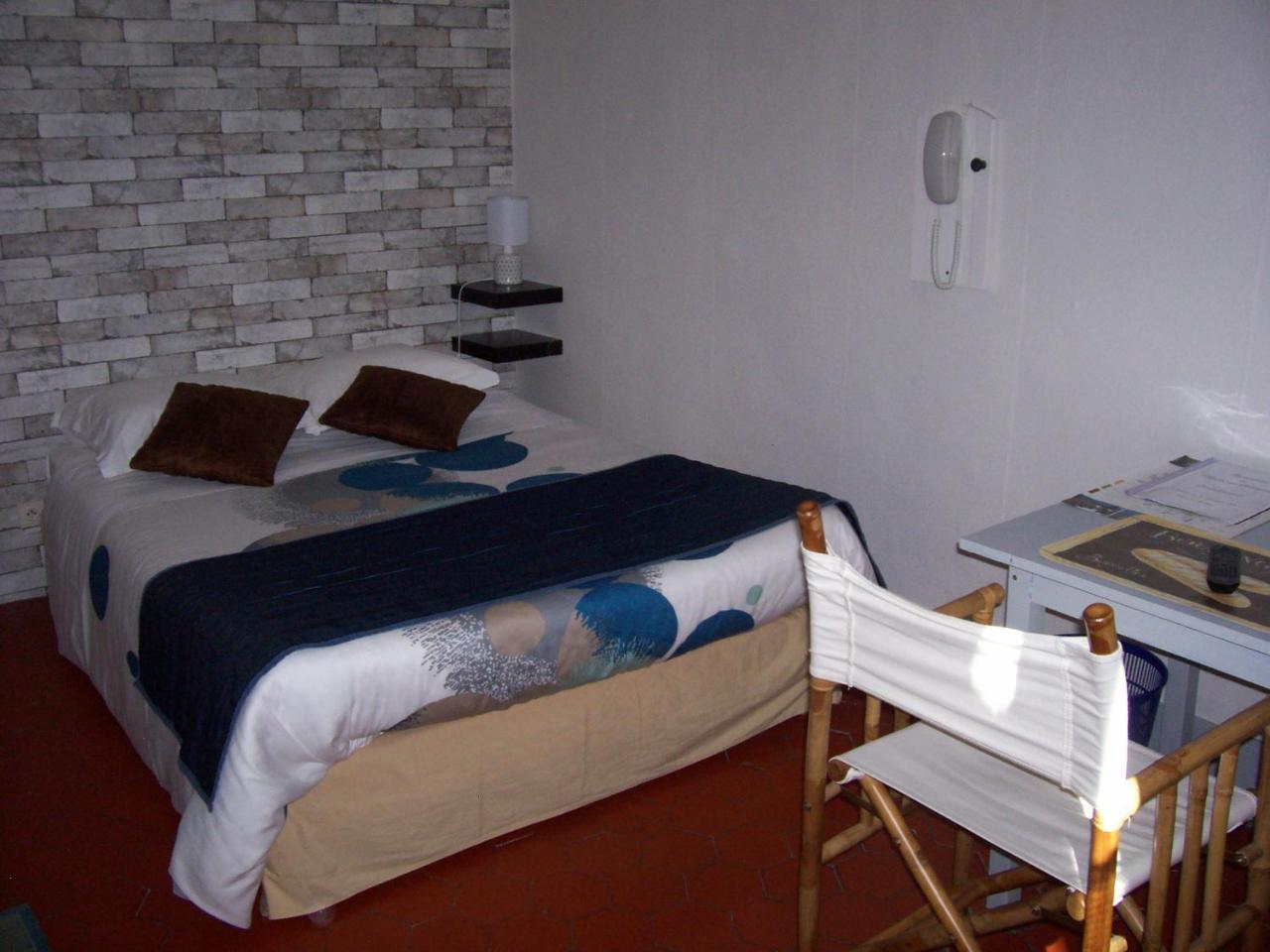 Auberge Cocagne Aveze  Luaran gambar
